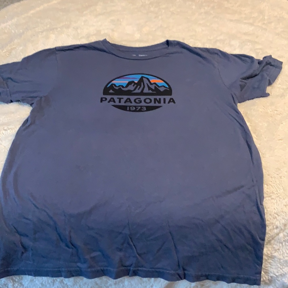 Patagonia men’s tshirt